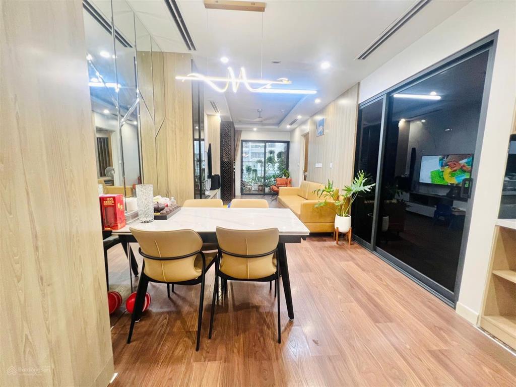 Bán căn hộ độc quyền 3 ngủ 93m2 imperia garden tòa a  full nội thất  giá chỉ hơn 10 tỷ xíu