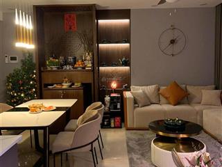 Bán gấp căn 3pn, dt 93m2, tầng trung view thành phố đẹp tại vinhomes d'capitale, giá 10 tỷ
