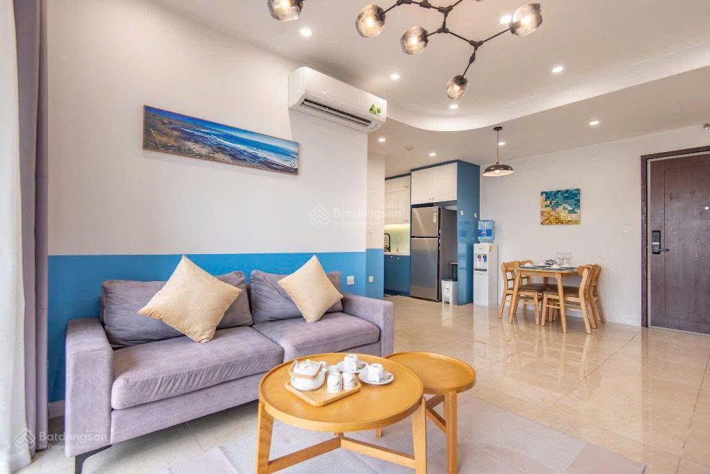 Căn 2 ngủ vinhomes d'capitale tại c3, dt 74m², view hồ đẹp  tầng trung  giá tốt 9 tỷ [full đồ]