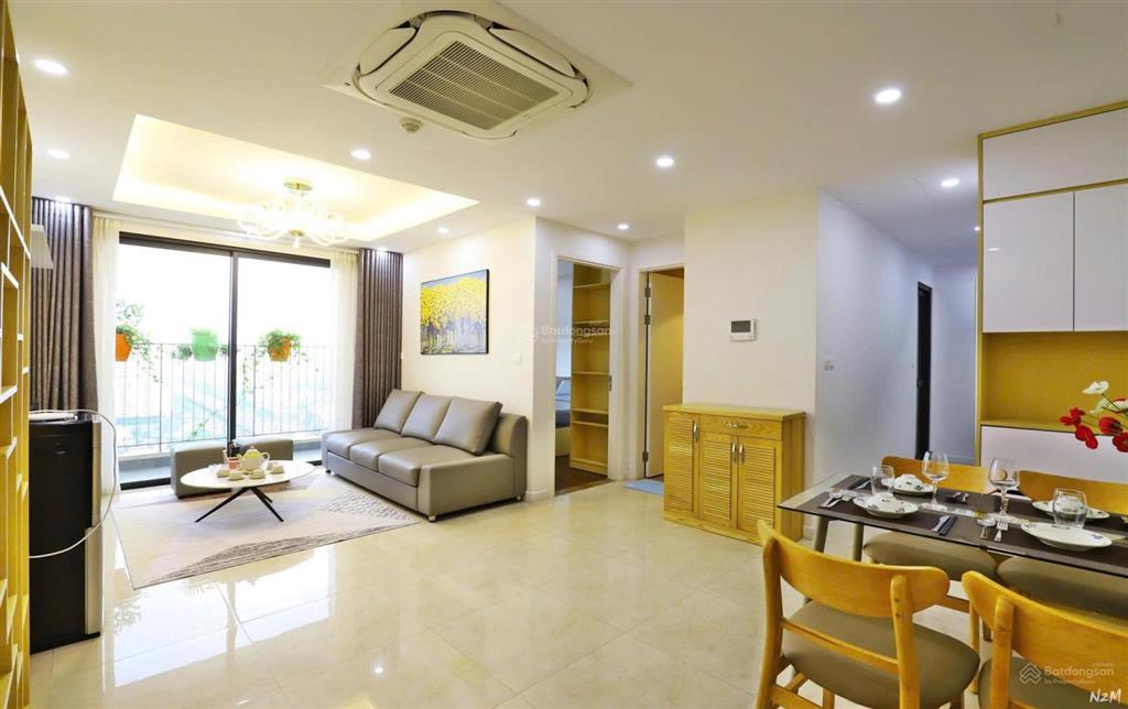 Bán căn hộ 1 phòng ngủ 51m2 vinhomes d'capitale  view hồ đẹp, full nội thất, giá chỉ 6 tỷ