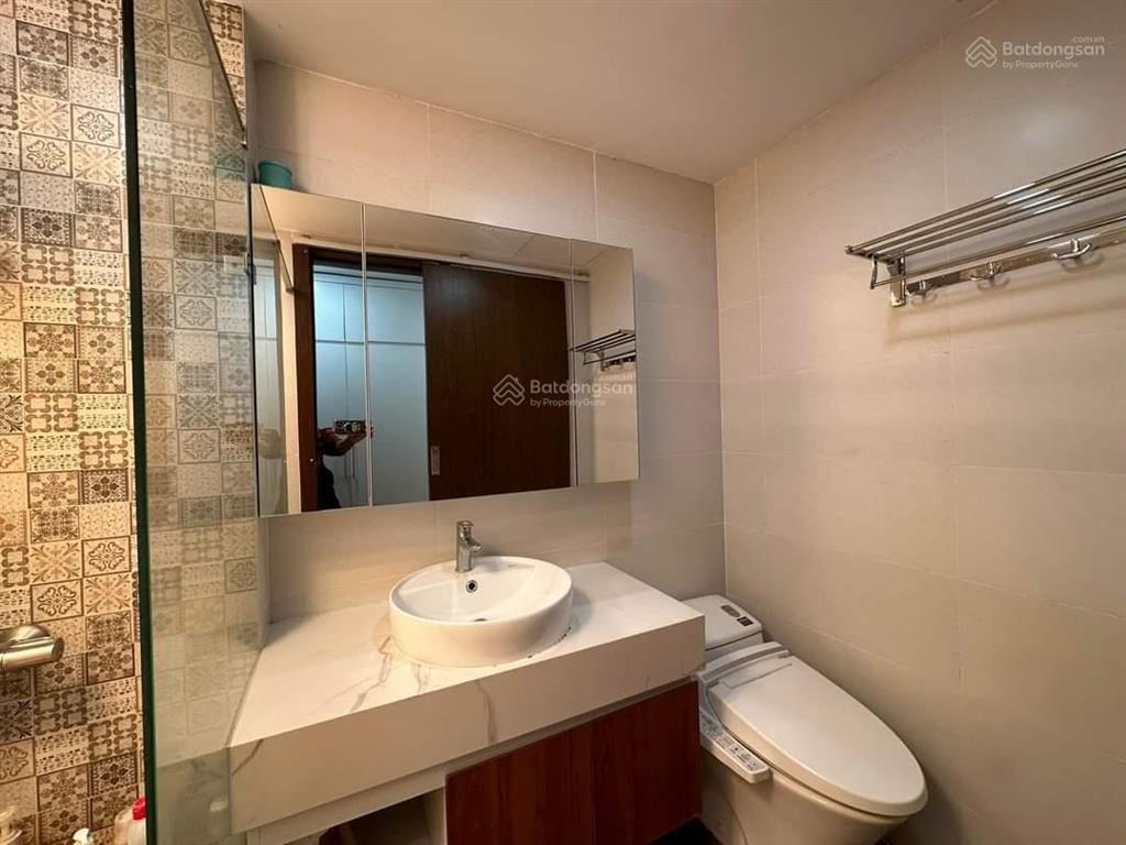 Bán gấp căn 2pn seasons avenue, 77m2, tầng trung, view thoáng, full nội thất, s2  giá 6.4 tỷ