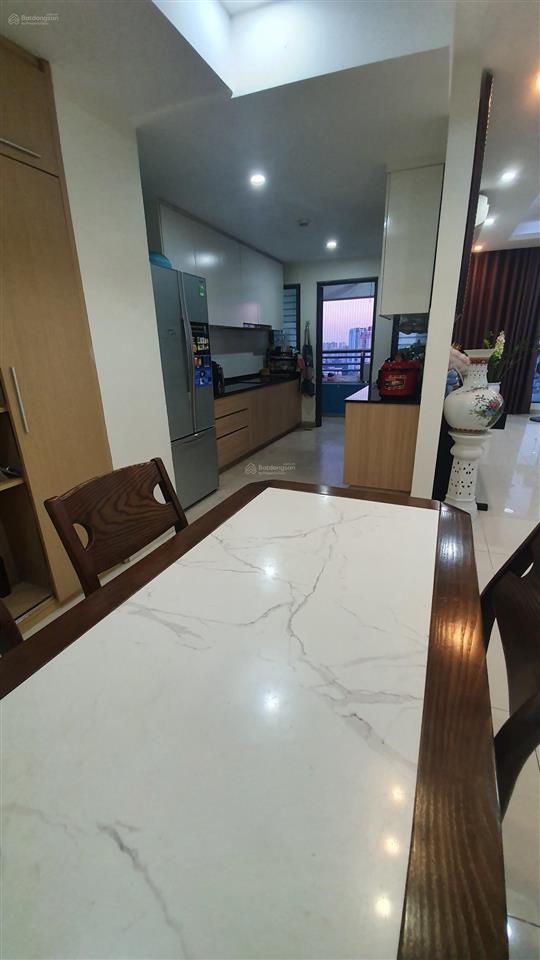 Mulberry lane  căn 3pn 132m2 siêu đẹp, nội thất đồng bộ có gu, giá bán 8.2 tỷ