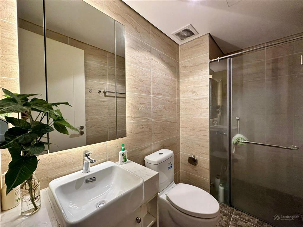 Vinhomes d'capitale bán gấp căn 2pn 83m2 bc đông nam siêu mát tòa c6