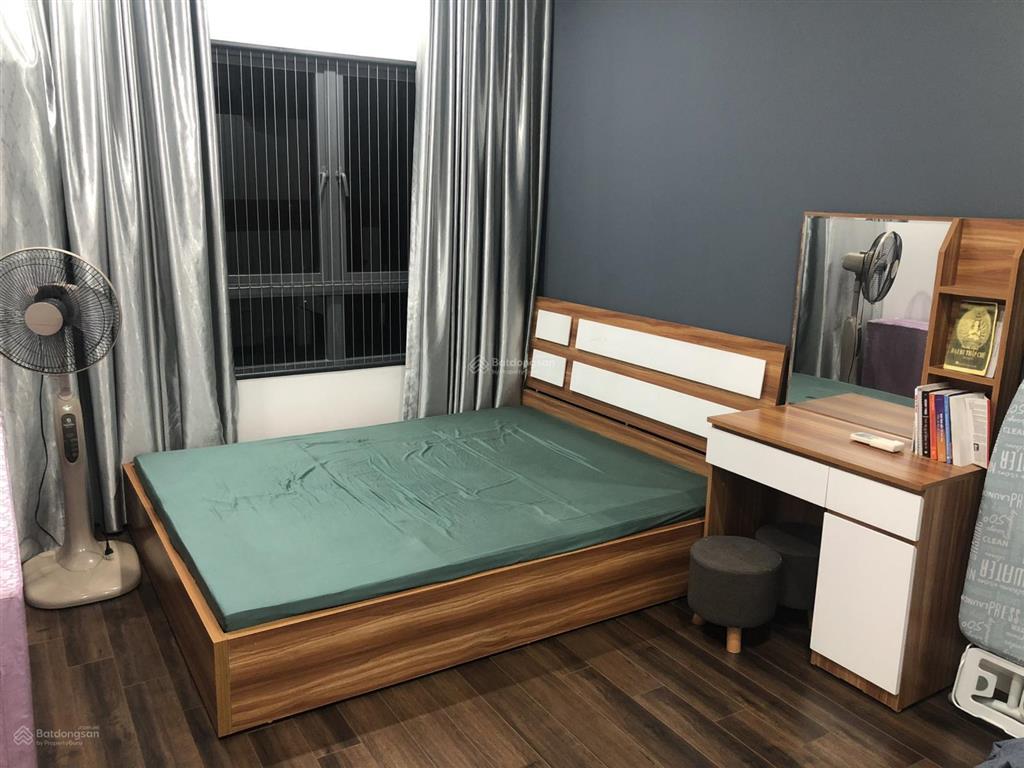Chuyển nhượng căn hộ dt rộng tại mulberry lane 3pn  137m2 view bể bơi giá cực tốt 9 tỷ
