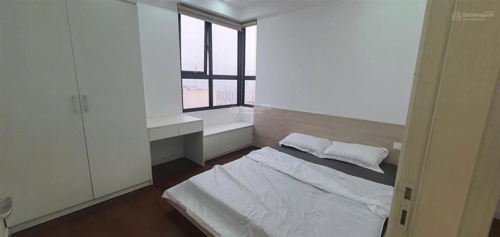 Bán căn 2pn 1wc tại c2 vinhomes d'capitale, tầng trung bc đông nam, dt 57m2 với giá sốc 5 tỷ