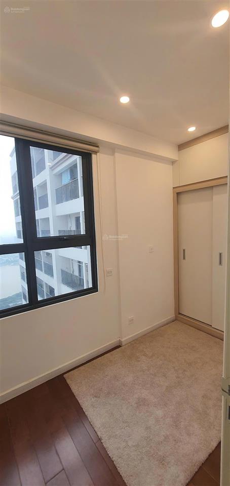Bán căn 2pn 1wc tại c2 vinhomes d'capitale, tầng trung bc đông nam, dt 57m2 với giá sốc 5 tỷ