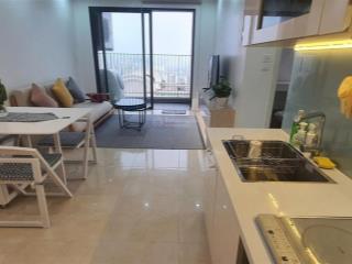 Bán căn 2pn 1wc tại c2 vinhomes d'capitale, tầng trung bc đông nam, dt 57m2 với giá sốc 5 tỷ