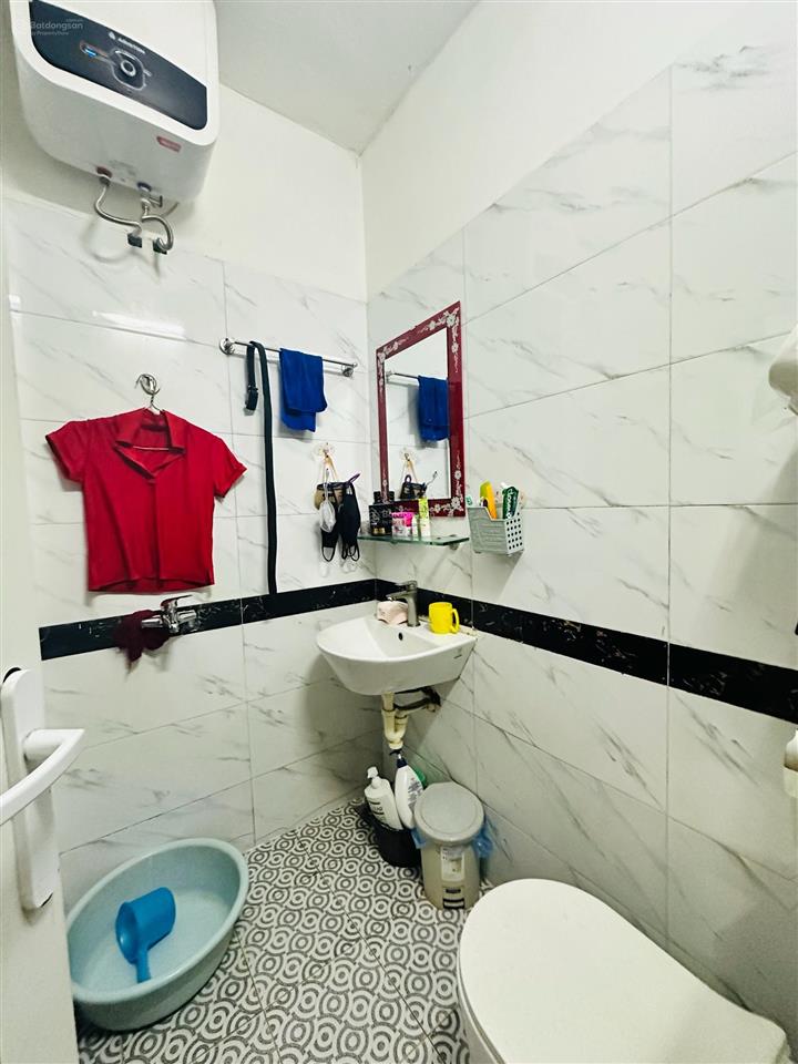 Chỉ 8.x tỷ sở hữu ngay nhà 5 tầng  ô tô tránh  10m ra phố  kinh doanh đỉnh