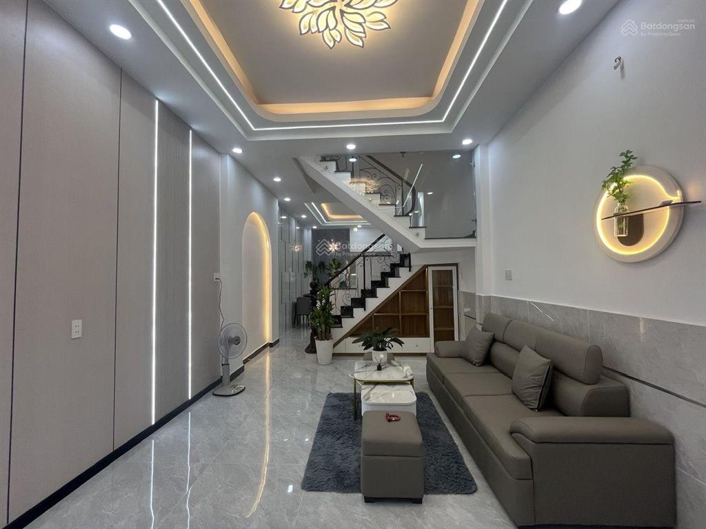 Nhà mới 2 tần kinh dương vương sát tên lửa ngang 5 cực thoáng