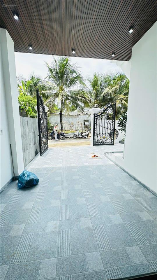 Bán nhanh nhà diên điền, ( diên sơn cũ) thiết kế hiện đại sang trọng .