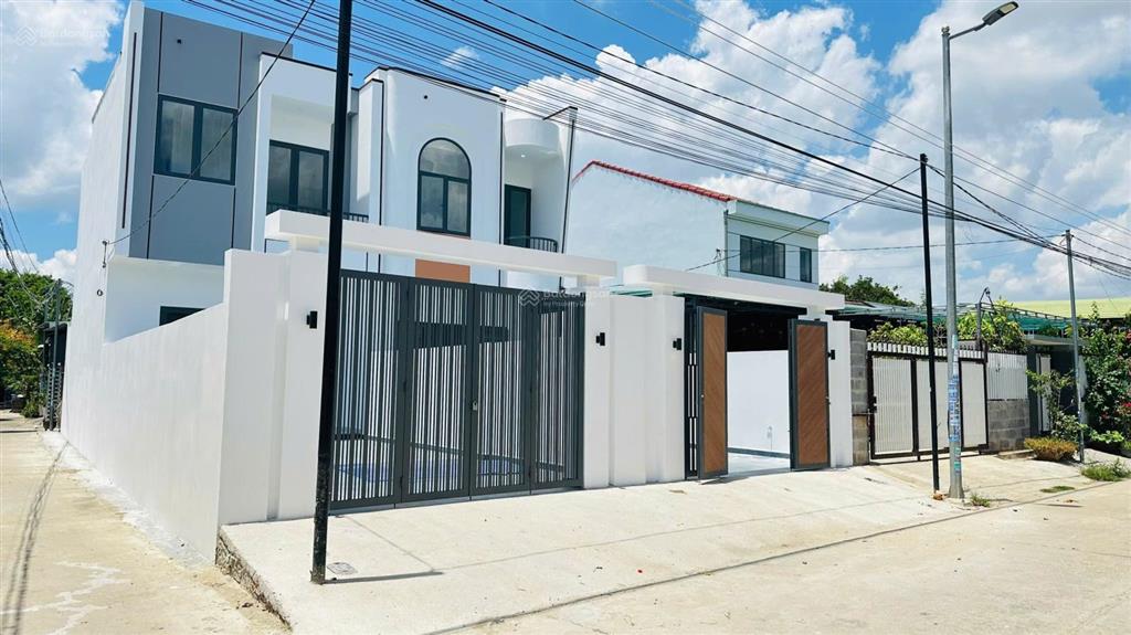 Vị trí cực đẹp cách tỉnh lộ 2 chỉ 300m