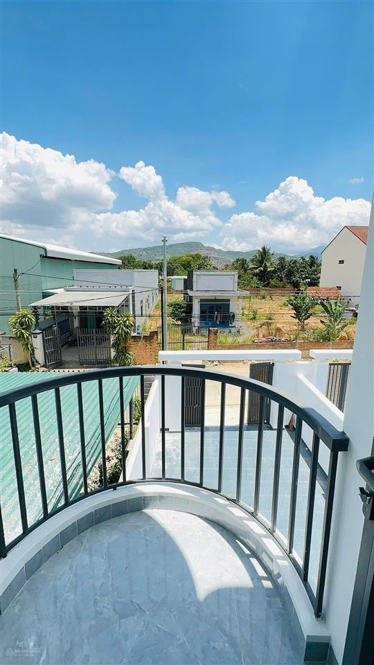 Vị trí cực đẹp cách tỉnh lộ 2 chỉ 300m