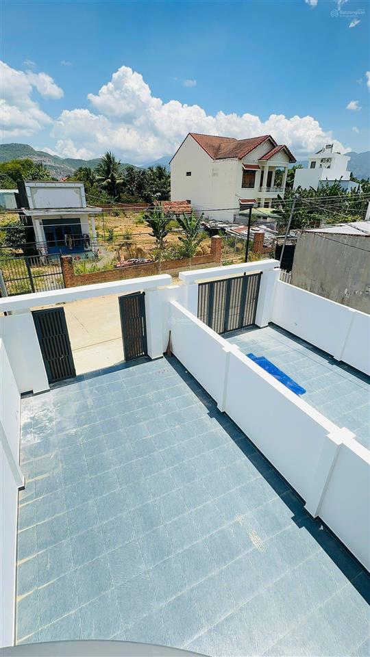 Vị trí cực đẹp cách tỉnh lộ 2 chỉ 300m