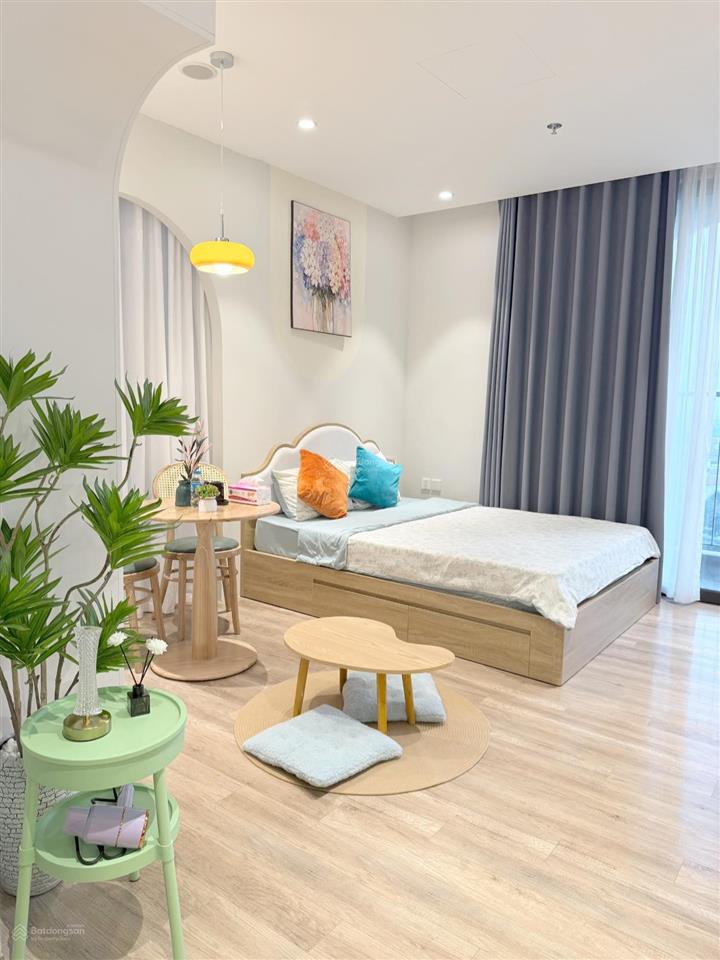 Chính chủ bán nhanh căn studio full nội thất đẹp tòa landmark ecopark