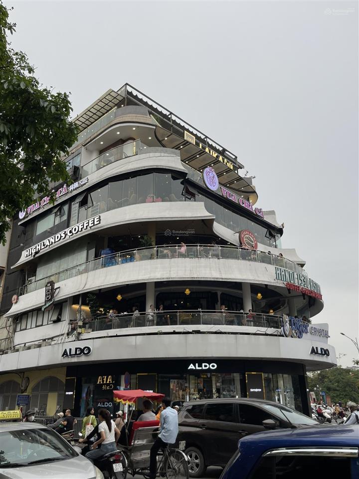 Cho thuê mp hàng gai, 30m2 diện tích, 7m mặt tiền, view hồ gươm, ví trí đắc địa, kd sạch sẽ
