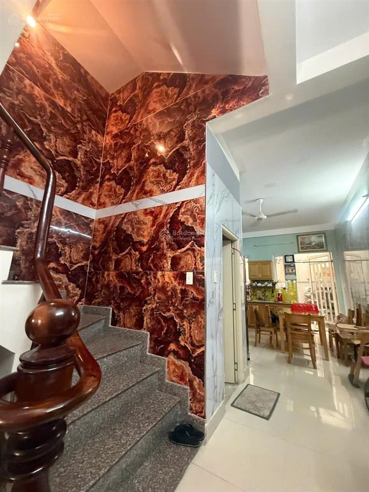 9.5 tỷ sở hữu nhà 4 tầng 82.7m2  đường 16m  hẻm 2 xe tải tránh nhau, hoàn công đủ, dọn vào ở ngay