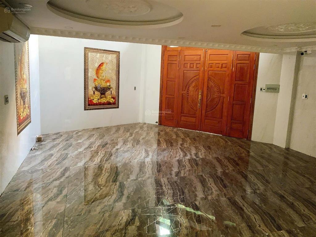 Nhà mặt tiền đẹp 4 tầng, 89m², mở công ty  spa cực đẹp, giá 8.9 tỷ