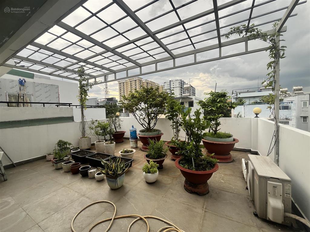 Mặt tiền đường 10m có lề, ngang 6m, hầm 2 ô tô  nhà 5 tầng khu đông thủ thiêm