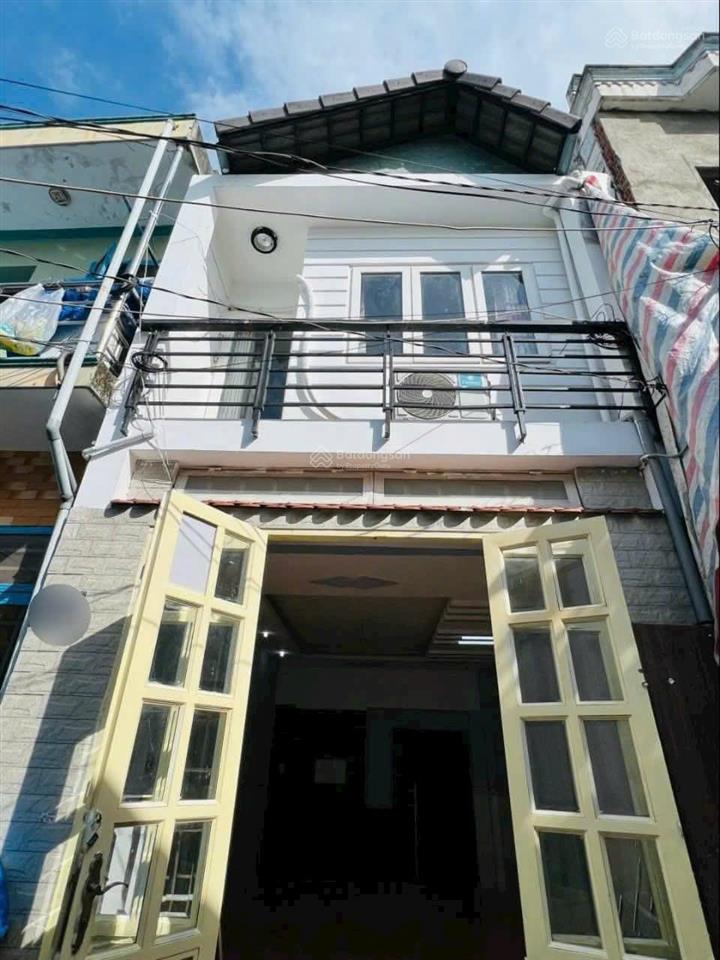 Hẻm ô tô  cách mặt tiền khoảng 5m  nhà 2 tầng giá 3,7 tỷ tại cát lái