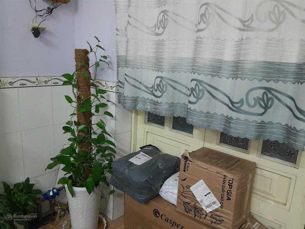 Hẻm ô tô  cách mặt tiền khoảng 5m  nhà 2 tầng giá 3,7 tỷ tại cát lái