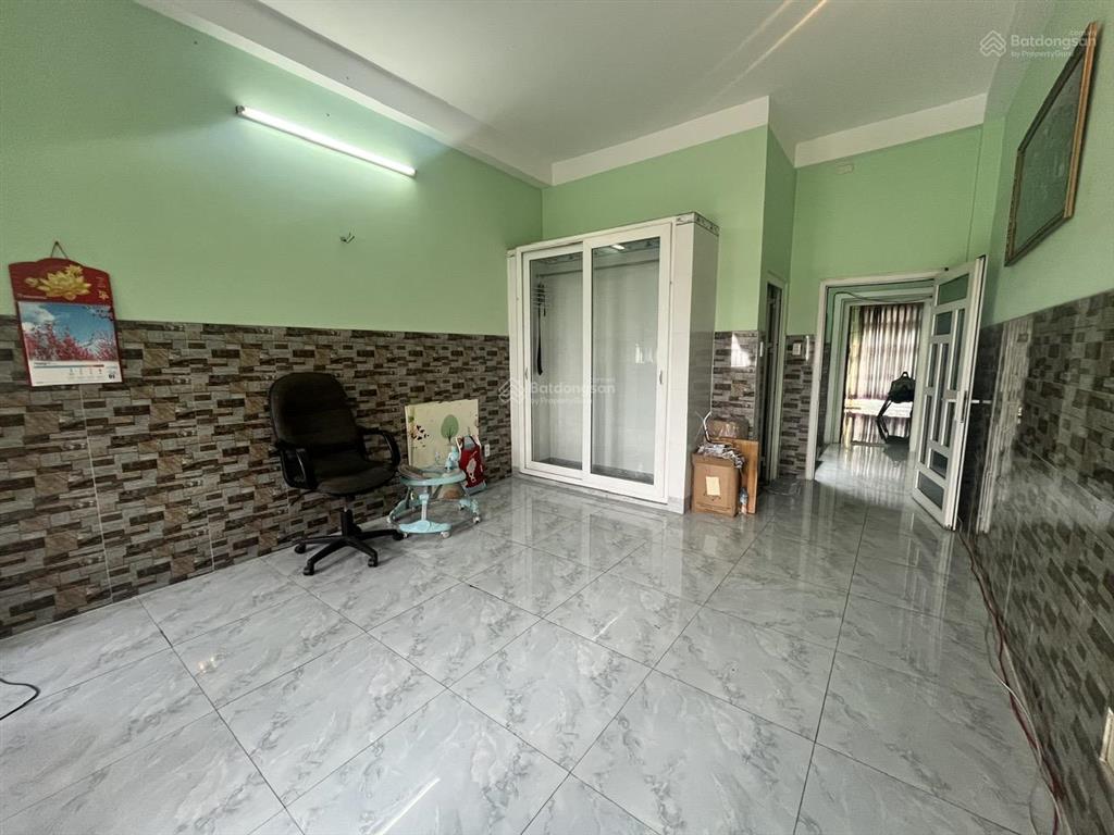 15 tỷ  nhà hai mặt đường đồng văn cống & đường 47  sát đảo kim cương