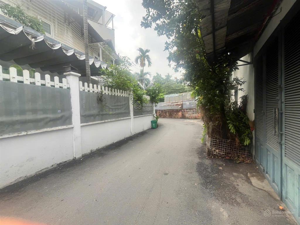 Mặt tiền đường 12m thông bàn cờ  đất nở hậu  bình trưng
