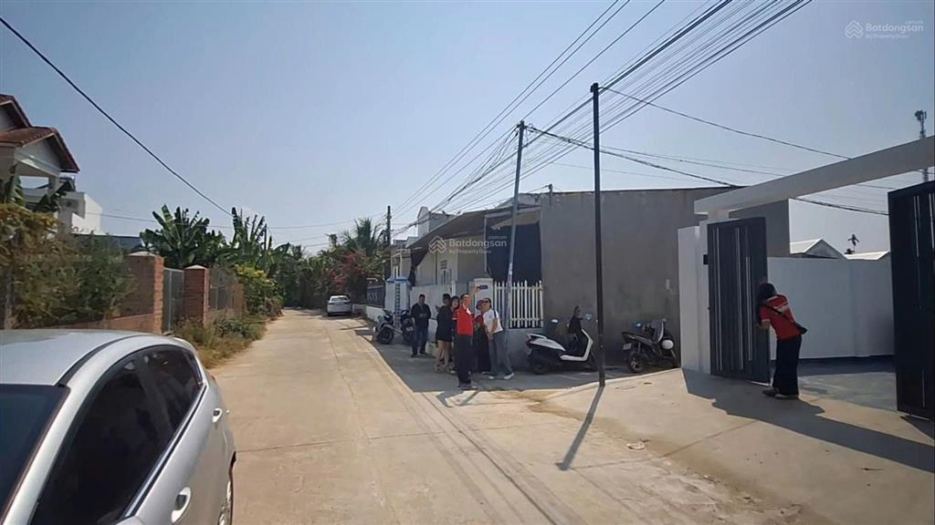 Chỉ còn 1 căn nhà khu đô thị diên lạc  nhà mới đẹp, thiết kế hiện đại, dọn vào ở ngay