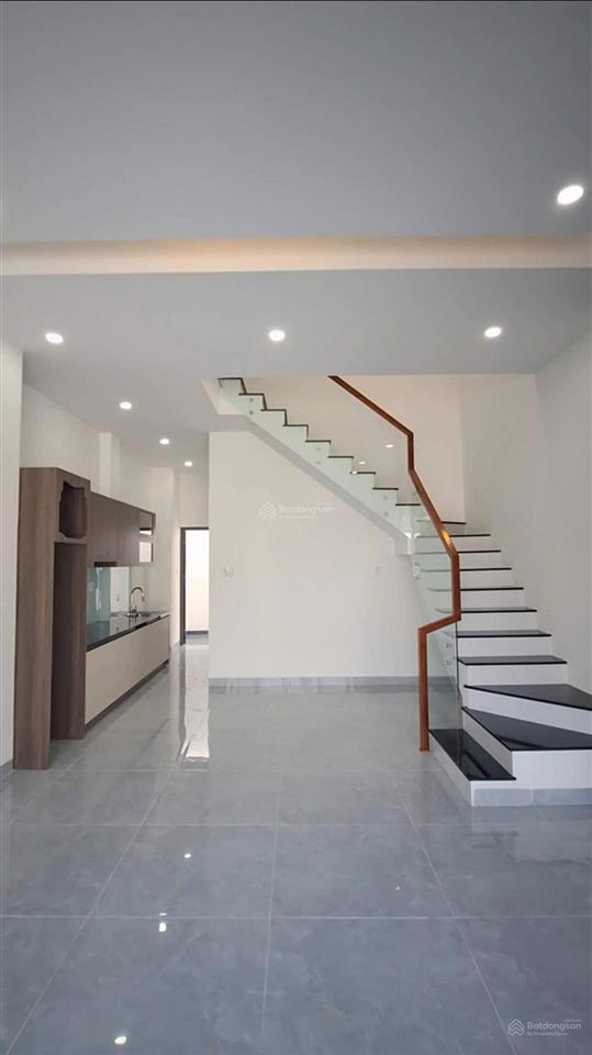 Chỉ còn 1 căn nhà khu đô thị diên lạc  nhà mới đẹp, thiết kế hiện đại, dọn vào ở ngay