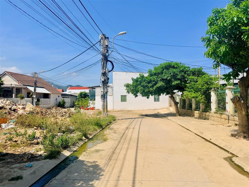 Bán lô tái định cư bàu gáo thị trấn diên khánh. đất đẹp full thổ cư giá tốt đầu tư & an cư
