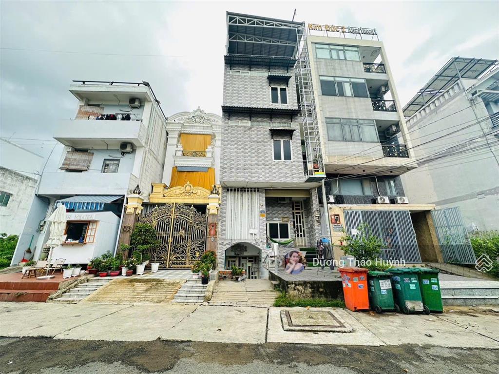 Bán lô đất ngay chợ thủ đức 378m2(10x38) thổ cư 100% đường nhựa 8m xây khách sạn chdv siêu tốt