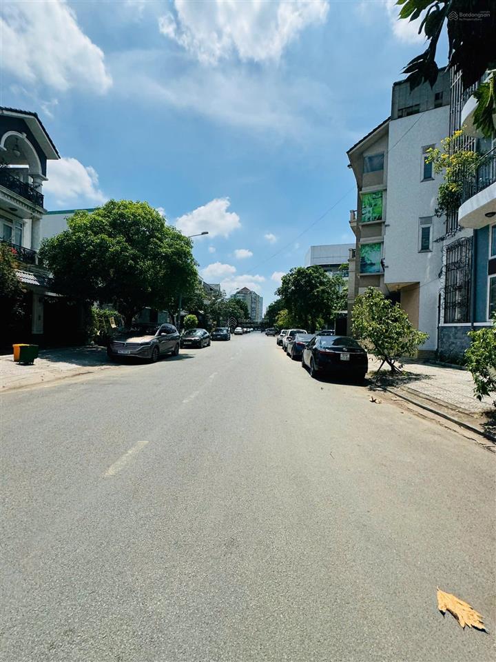 Gọi cho em gấp ! bán đất mặt tiền đường số 7 song hành  7,5 x 20m  150m2  h4t  giá sốc 250tr/m2