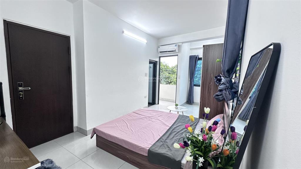 Chung cư mini studio siêu thoáng có ban công oto đỗ cửa tại ngõ 90 phúc diễn