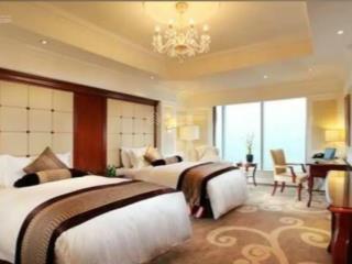 Bán tòa hotel phố duy tân 170m2 12 tầng 193 tỷ khách sạn 4 sao lô góc, 40 phòng đang kín phòng