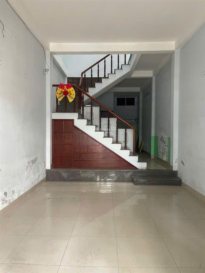 Nhà 2 tầng mặt tiền lê vĩnh huy sát tiểu la vị trí trung tâm