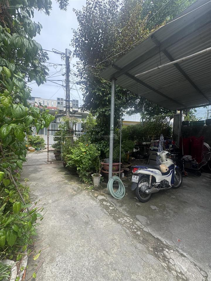Diện tích 202m2. ngang 8m kiệt ô tô hoà minh. ngô chân lưu đang có dãy trọ 4 phòng. chỉ 3 tỷ x