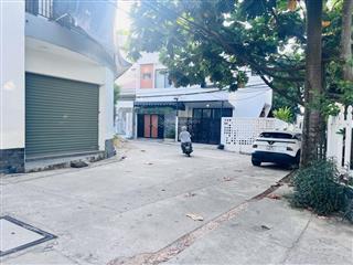 Lô đất kiệt ô tô tránh tôn đản  cách đường chính vài bước chân. dt 80m2. mặt tiền 6m