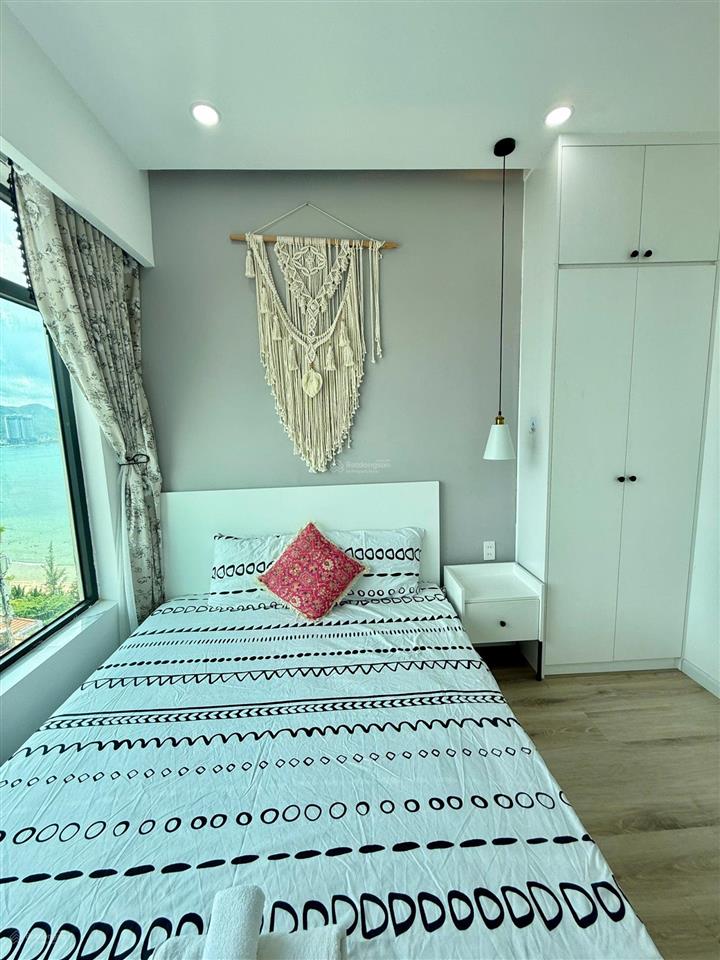Mường thanh viễn triều căn 1522toà oc1a, view biển, hướng đông bắc, 59 m2 giá 3,5 tỉ ( bao phí )