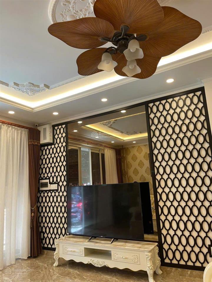 Khan hiếm! mt nguyễn thái bình, 5m x 12m, 5 tầng, thanh máy nhà mới 17,8 tỷ (có tl)
