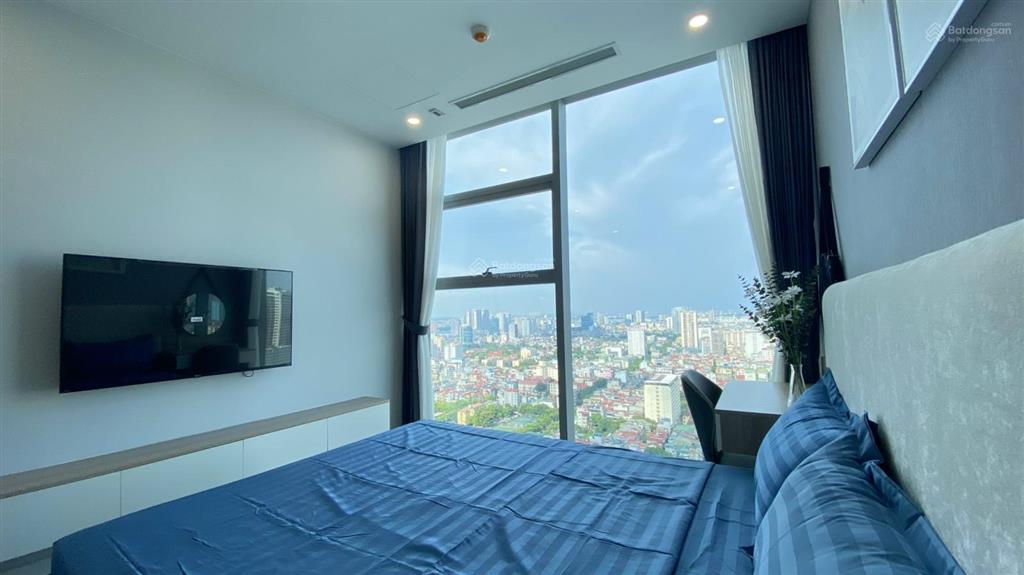 Cho thuê gấp cc 2pn+1 , 88m2 tầng trung, full đồ đẹp tại chung cư the nine, có slot oto