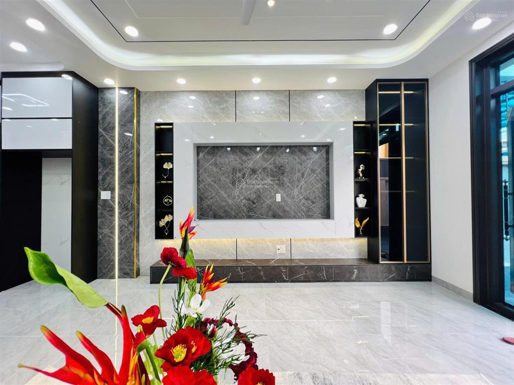 Bán nhà phố dân hạnh  đặng cương, ngõ ô tô tô, đầy đủ nội thất, về ở ngay
