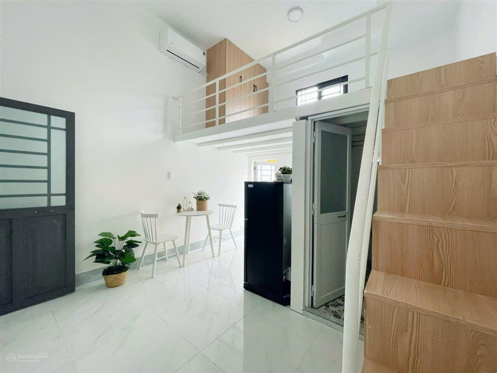 Trống sẵn duplex ban công riêng  gác cao bay nhảy  cho nuôi pet  ngay đảo kim cương