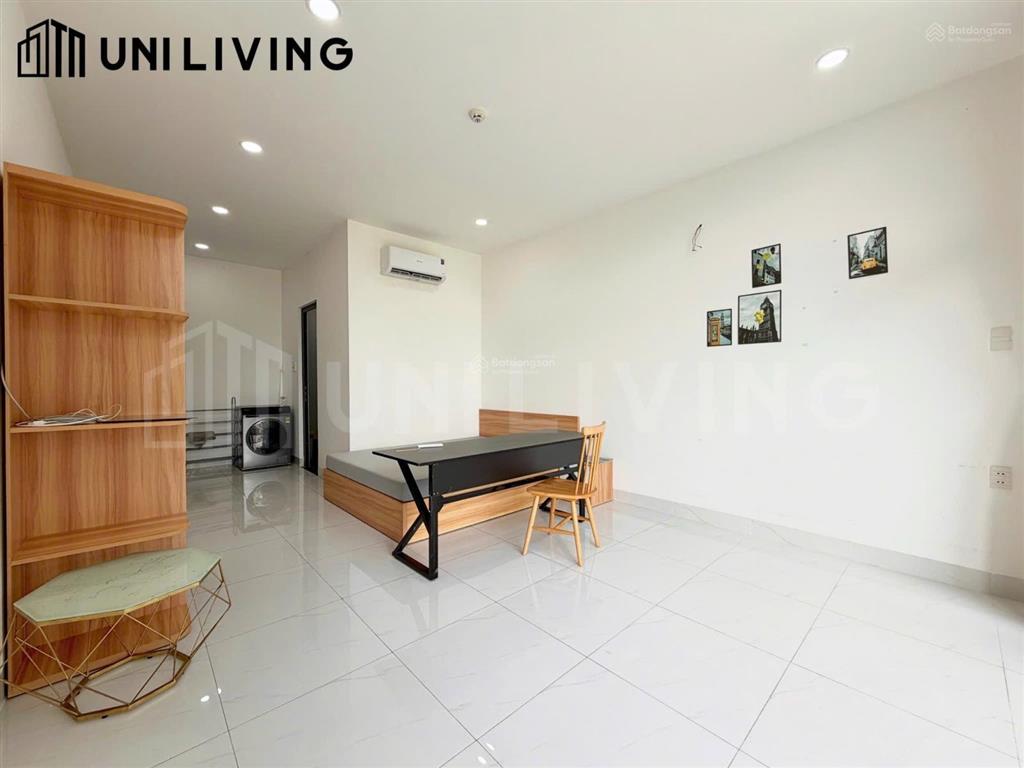 Trống sẵn studio ban công riêng  siêu rộng  cho nuôi pet  ngay đảo kim cương