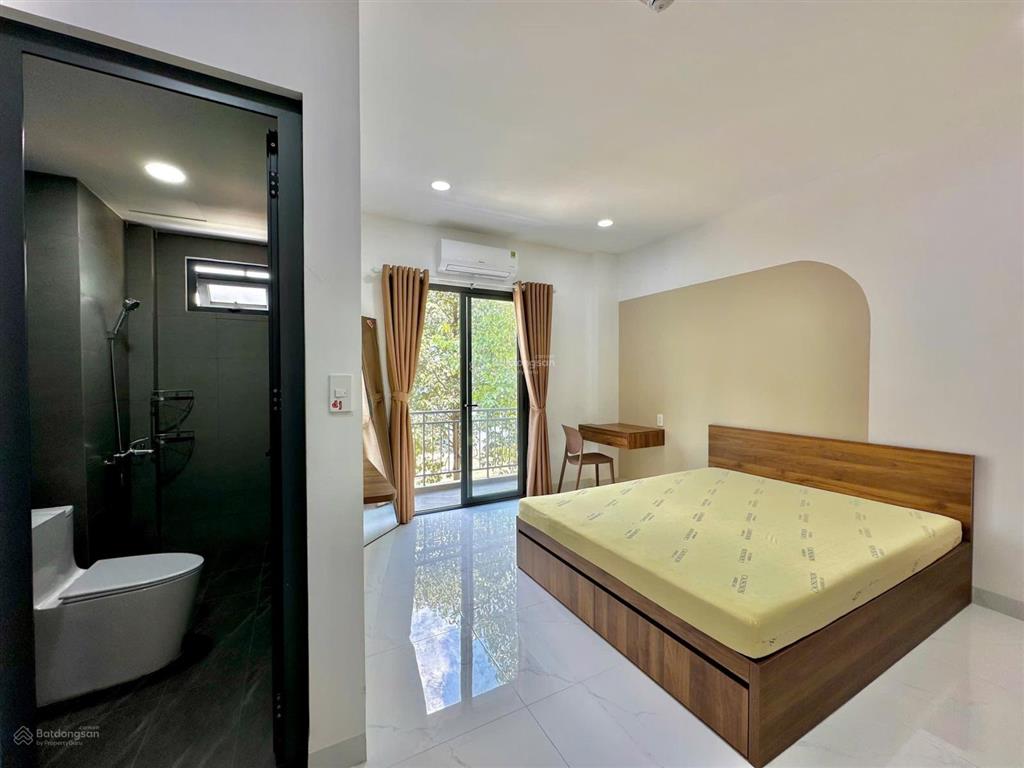 Trống sẵn studio ban công riêng  siêu rộng  cho nuôi pet  ngay đảo kim cương