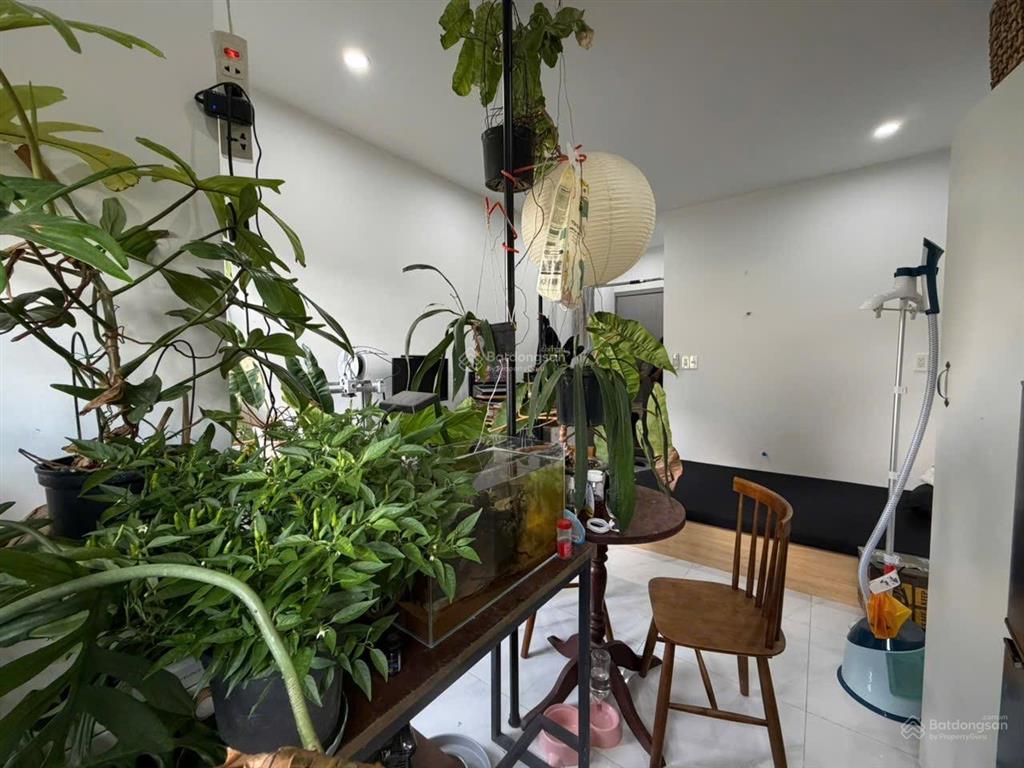 Trống sẵn studio ban công riêng  cho nuôi pet  ngay đảo kim cương