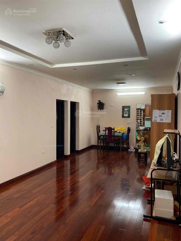 Cho thuê căn hộ 2pn, 1wc tại 97 vọng hà, 10 triệu, 100m2