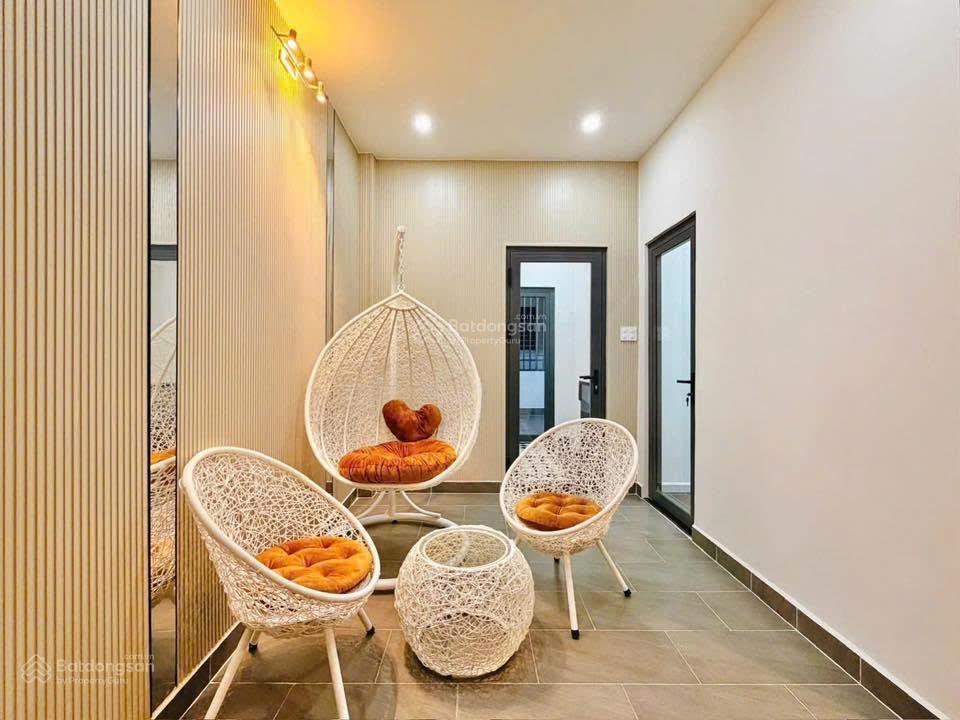 Giá chỉ 3 tỷ 150  nhà đẹp nguyễn thượng hiền cơ hội đầu tư dòng tiền 16tr/tháng . shr