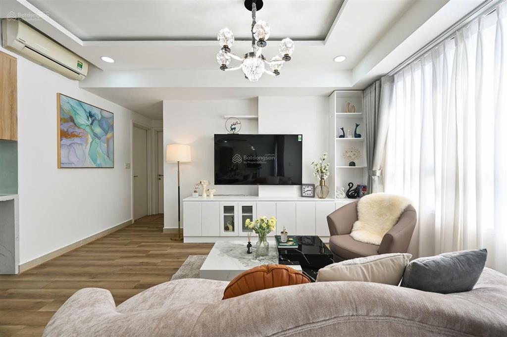Cần bán căn góc 2pn view thoáng mát  ngân hàng hỗ trợ vay đến 80% giá trị  xem nhà  0901 544 ***