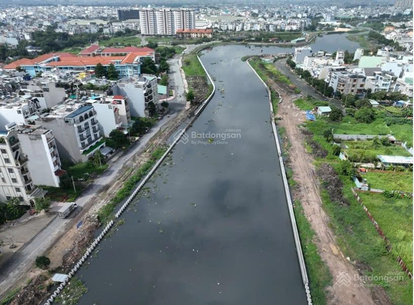 9,9 tỷ 95m² lộ giới hẻm 10m xây mới hầm 6t nhà cấp 4  đường dương quảng hàm 30m ra sông vàm thuật