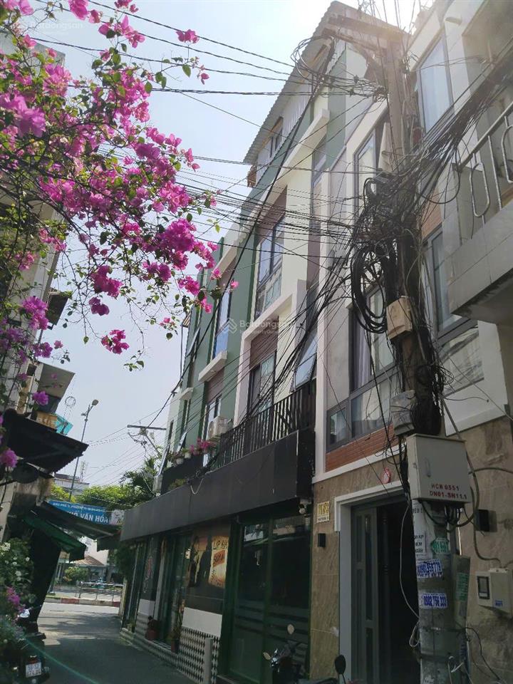 Căn góccách mt 5m phạm văn đồng hướng sân bay 4 tầng 6 phòng 1 mbkd cho thuê 27tr/tháng giá 7,9tỷ