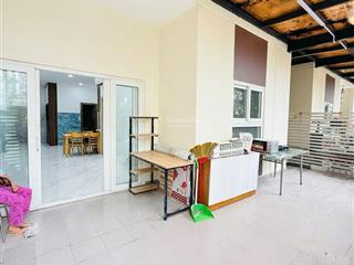 Cần bán căn sân vườn chung cư bộ công an gồm 72m2 nhà 2pn, 2wc và 29m2 sân vườn